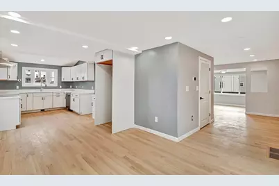 43 1/2 6th Avenue, Haverhill, MA 01830 - Photo 7