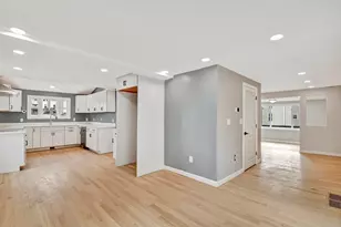 43 1/2 6th Ave, Haverhill, MA 01830 - Photo 7