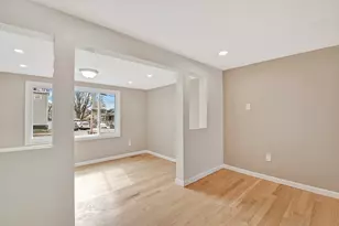 43 1/2 6th Ave, Haverhill, MA 01830 - Photo 11