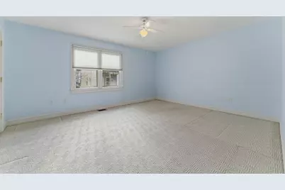 485 East Third Street, Boston, MA 02127 - Photo 17