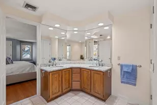 122 Farrington Ln, Marlborough, MA 01752 - Photo 19