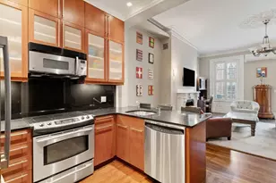 128 Marlborough St, Boston, MA 02116 - Photo 7