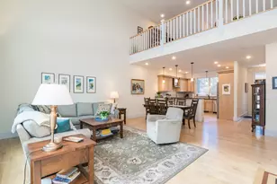 208 Pine St, Amherst, MA 01002 - Photo 11