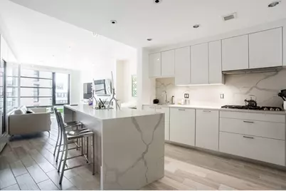 580 Washington St #1214, Boston, MA 02111 - Photo 1