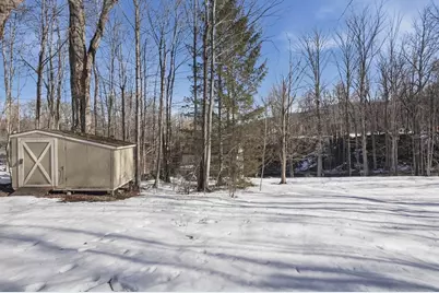 65 E Hoosac St, Adams, MA 01220 - Photo 37