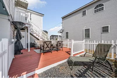 23 11th St W, Salisbury, MA 01952 - Photo 31