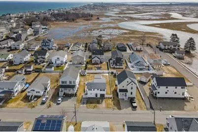 23 11th St W, Salisbury, MA 01952 - Photo 39