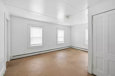 10-12 Oakdale Pl, Easthampton, MA 01027 - Photo 25