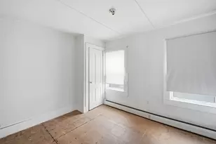 10-12 Oakdale Pl, Easthampton, MA 01027 - Photo 21