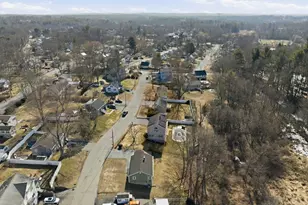 40 Charles St, Dracut, MA 01826 - Photo 39