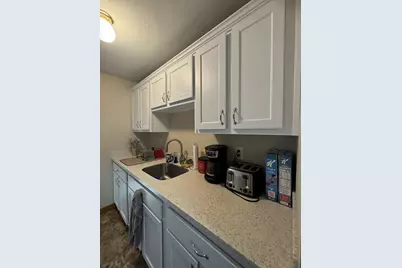 297 Ashland #19, Southbridge, MA 01550 - Photo 7