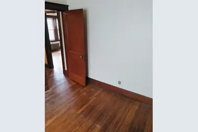 118 Governor Winthrop Rd #118, Somerville, MA 02145 - Photo 11