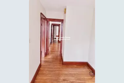 118 Governor Winthrop Rd #118, Somerville, MA 02145 - Photo 3