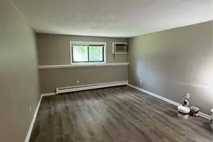 655 W Lowell, Haverhill, MA 01832 - Photo 3