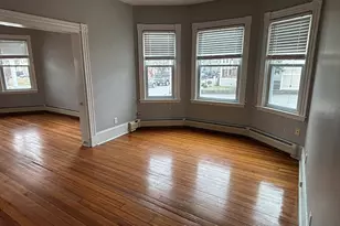 179 Tremont St, New Bedford, MA 02740 - Photo 11