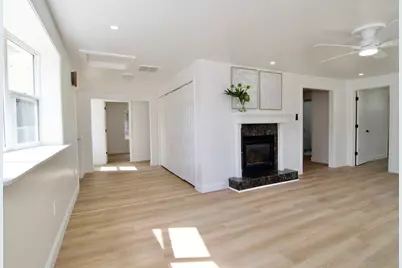 28 Old Lane Rd, Springfield, MA 01129 - Photo 5