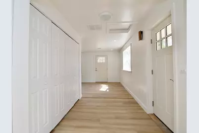 28 Old Lane Rd, Springfield, MA 01129 - Photo 13