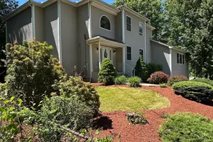 136 Thompkins Ave, East Longmeadow, MA 01028 - Photo 1