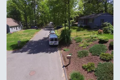 136 Thompkins Avenue, East Longmeadow, MA 01028 - Photo 7