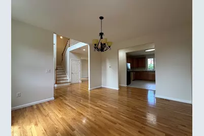 136 Thompkins Avenue, East Longmeadow, MA 01028 - Photo 9