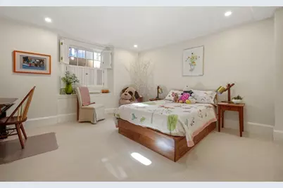 142 Chestnut Street #4-5, Boston, MA 02108 - Photo 15
