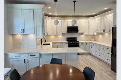 68 Tallyho Dr, Springfield, MA 01118 - Photo 9