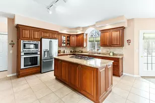 20 Sweet Meadow Dr, Easton, MA 02375 - Photo 3