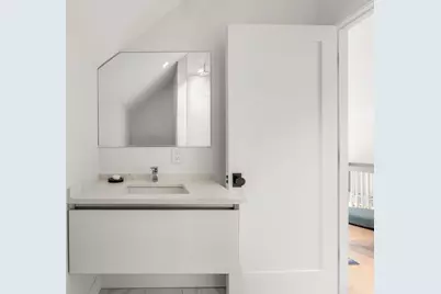 21 Crowninshield Rd #21, Brookline, MA 02446 - Photo 21