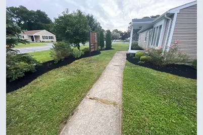 438 Gulf Road W, Dartmouth, MA 02748 - Photo 3