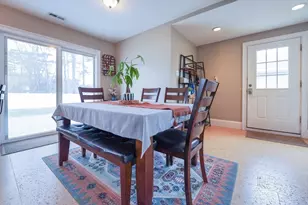 438 Gulf Rd W, Dartmouth, MA 02748 - Photo 7