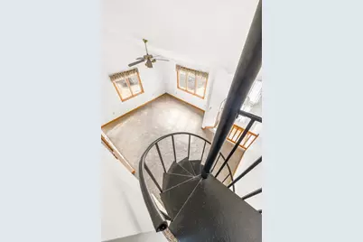 29 Cork Cir #F, Millville, MA 01529 - Photo 7