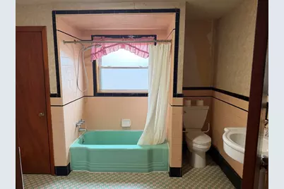 30 Gray St, Somerset, MA 02726 - Photo 11