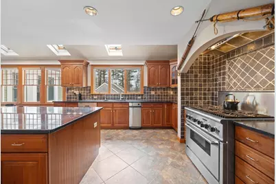 16 Pheasant Run Rd., Lakeville, MA 02347 - Photo 9