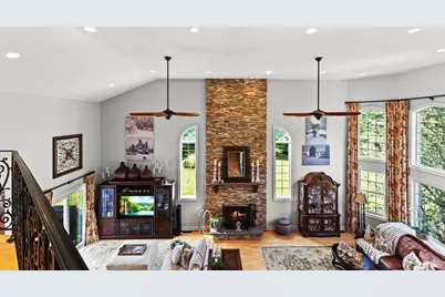 1276 Old Fall River Rd, Dartmouth, MA 02747 - Photo 31