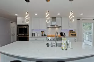 68 Hazardville Rd, Longmeadow, MA 01106 - Photo 11