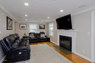 68 Hazardville Rd, Longmeadow, MA 01106 - Photo 23