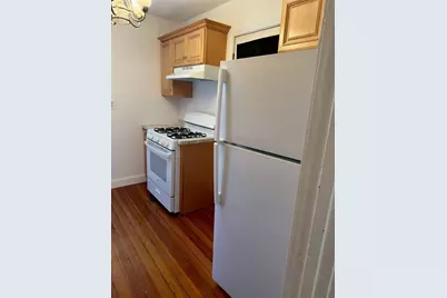 64 Larch St, Boston, MA 02135 - Photo 5