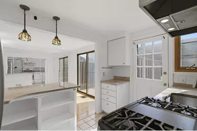 918 Belmont St #918, Watertown, MA 02472 - Photo 7