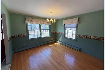 125 Brookfield Rd, Sturbridge, MA 01518 - Photo 7