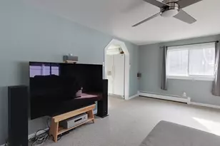 538 Main St, Townsend, MA 01474 - Photo 11