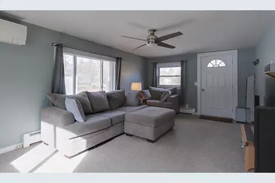 538 Main St, Townsend, MA 01474 - Photo 9