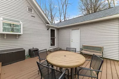 34 Preston Ave, Auburn, MA 01501 - Photo 25