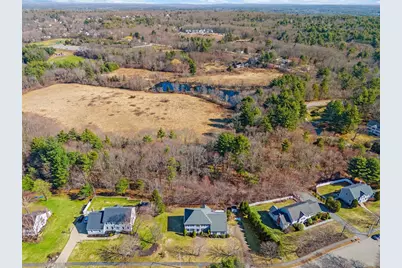 15 Winterberry Dr, Franklin, MA 02038 - Photo 39