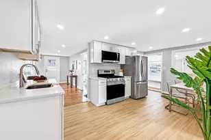 87 Arborway Dr, Braintree, MA 02184 - Photo 13