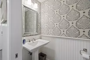 18 Woodchester Dr, Acton, MA 01720 - Photo 9