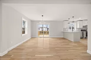 45 Donahue Way, Stoughton, MA 02072 - Photo 9