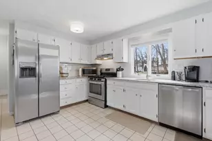 47-49 Boutwell St, Boston, MA 02122 - Photo 7