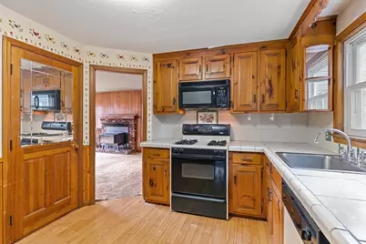 16 Rocky Lane, Medfield, MA 02052 - Photo 13