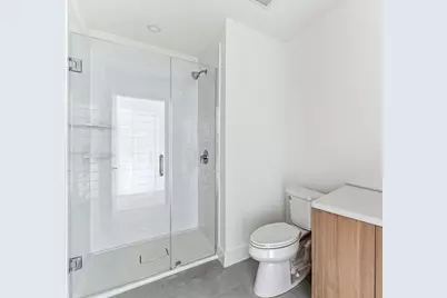 1035 Commonwealth Ave #201, Boston, MA 02215 - Photo 5