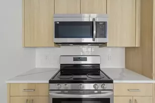 1035 Commonwealth Ave, Boston, MA 02215 - Photo 3